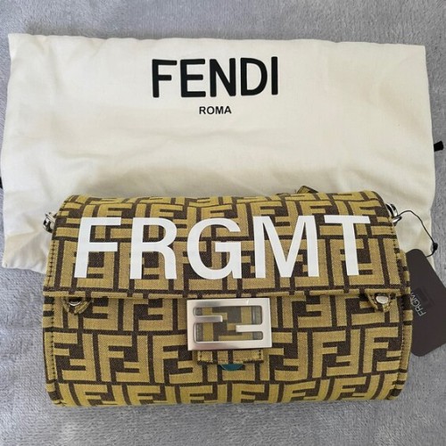fendi×fragment バゲットバッグ