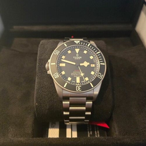 ペラゴスLHD 新品