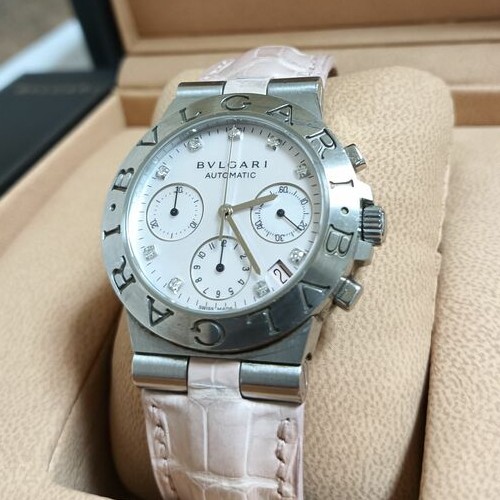 ディアゴノダイヤモンド　自動巻き　クロノグラフ