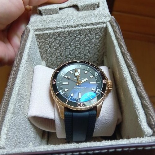 ブライトリング スーパーオーシャン R1737