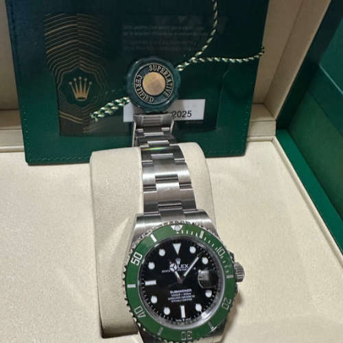 ロレックス サブマリーナー 126610LV