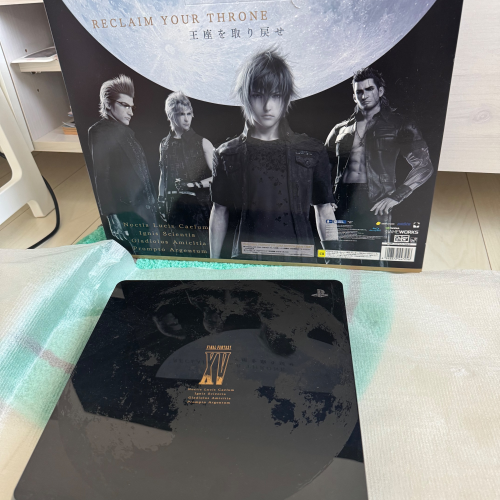 PS4 FF15LUNA Edition 12,000円