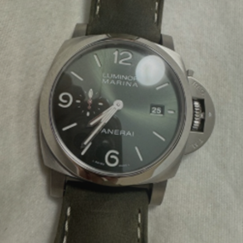 ルミノールマリーナチタニオPAM03325グリーンサンブラッシュダイヤル