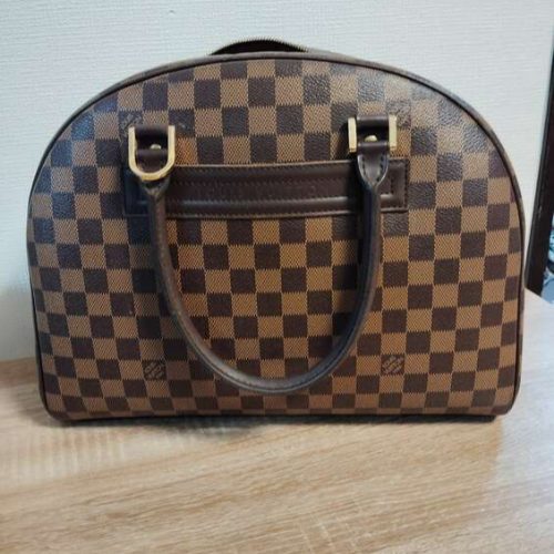 ルイヴィトン ダミエ