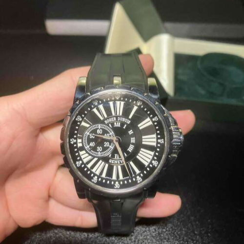 ロジェ・デュブイ エクスカリバー