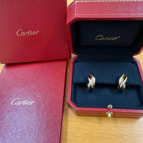 Cartier トリニティピアス