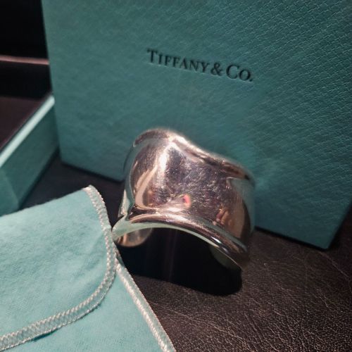 ティファニー ボーンカフ