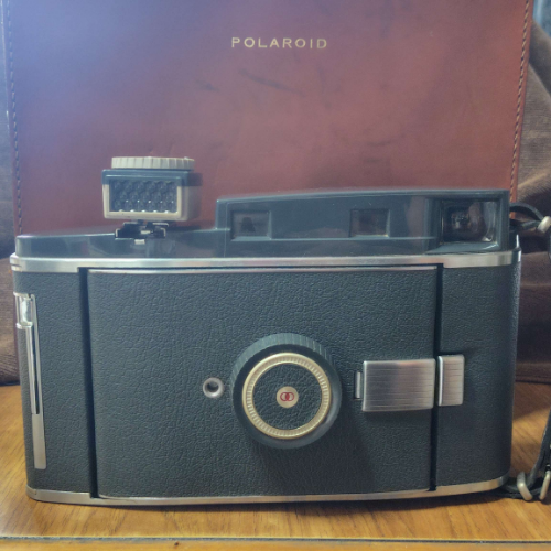 ポラロイドカメラ