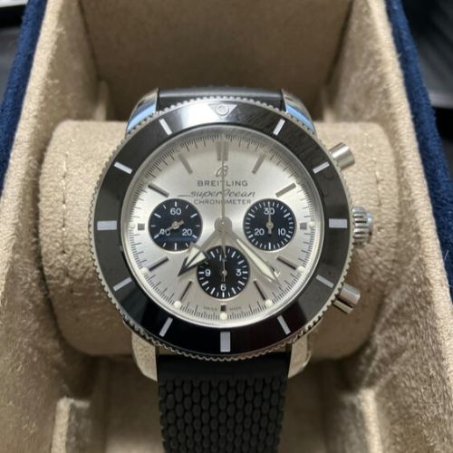 スーパーオーシャン ヘリテージ B01 クロノグラフ 44