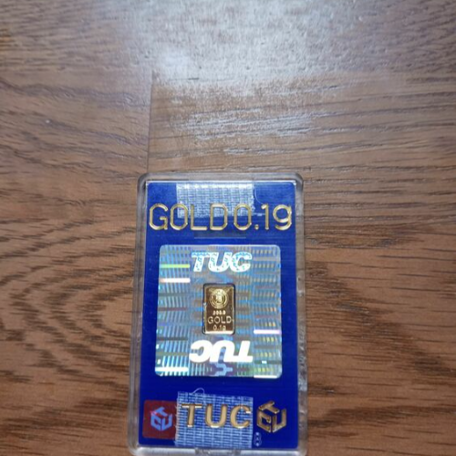 徳力インゴット未使用0.1g