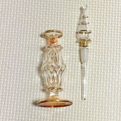 エジプトのアートグラスの香水瓶