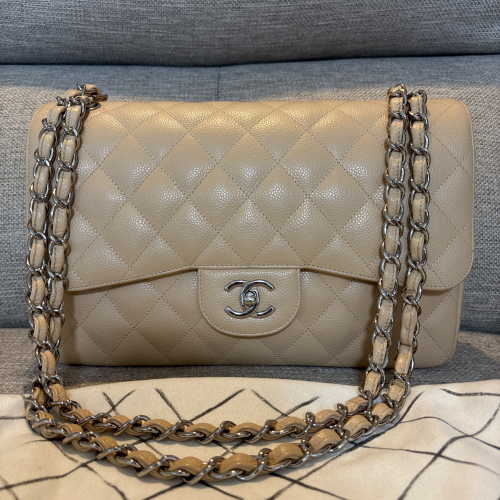 シャネル マトラッセ キャビアスキン