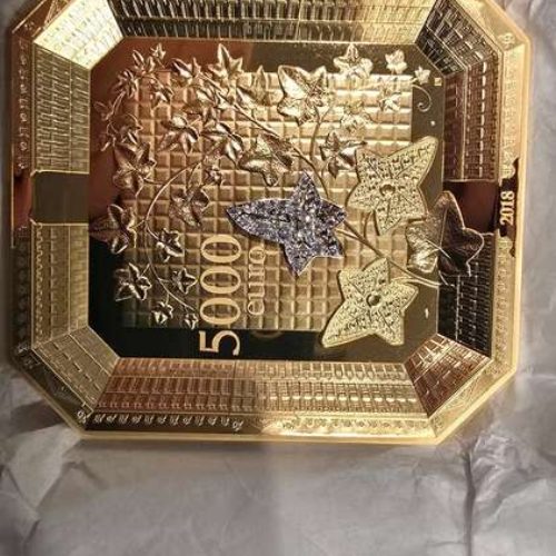 ブシュロン5000ユーロダイヤ付き1キロ160周年記念コイン