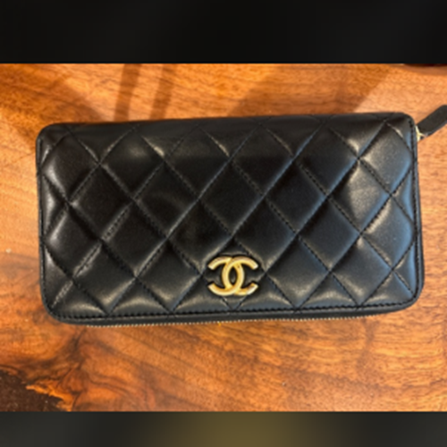 マトラッセ　長財布