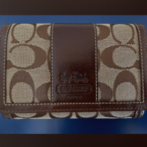 コーチ財布41572BKHMA新品