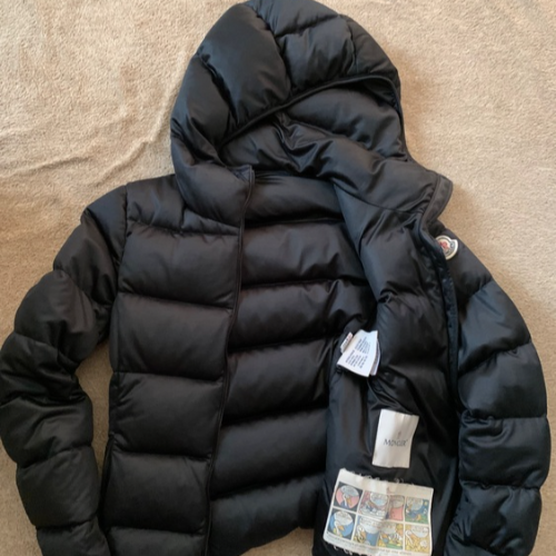 ダウンジャケット