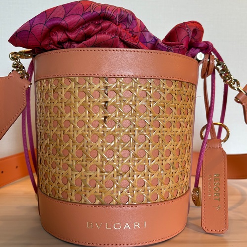 ブルガリ セルペンティ フォーエバー カゴバッグ ショルダーバッグ レザー