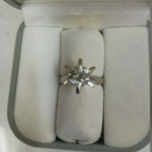 ダイヤ2.04Ct　Pt900