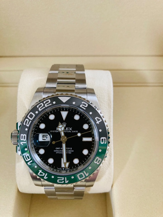 ロレックス GMTマスター 126720