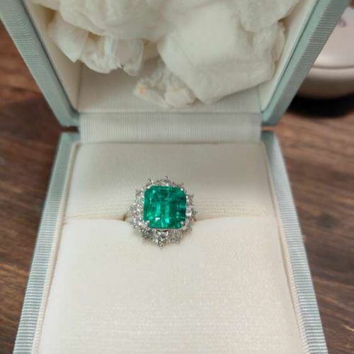 エメラルド指輪