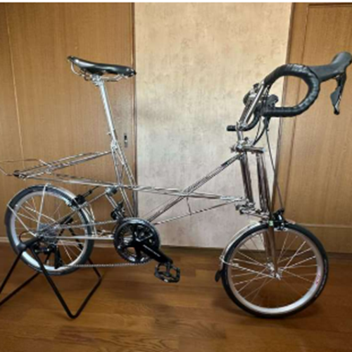 アレックスモールトン　シングルパイロン