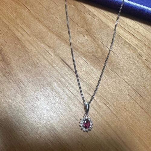 ルビーダイヤモンドプラチナネックレス
