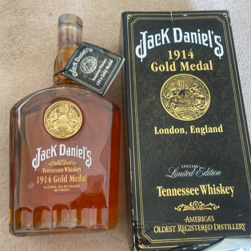 ウイスキー ジャックダニエル