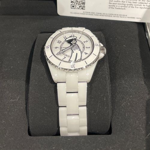 J12 マドモアゼル