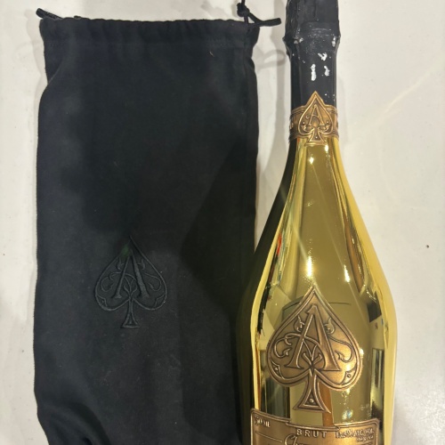 シャンパン アルマン・ド・ブリニャック