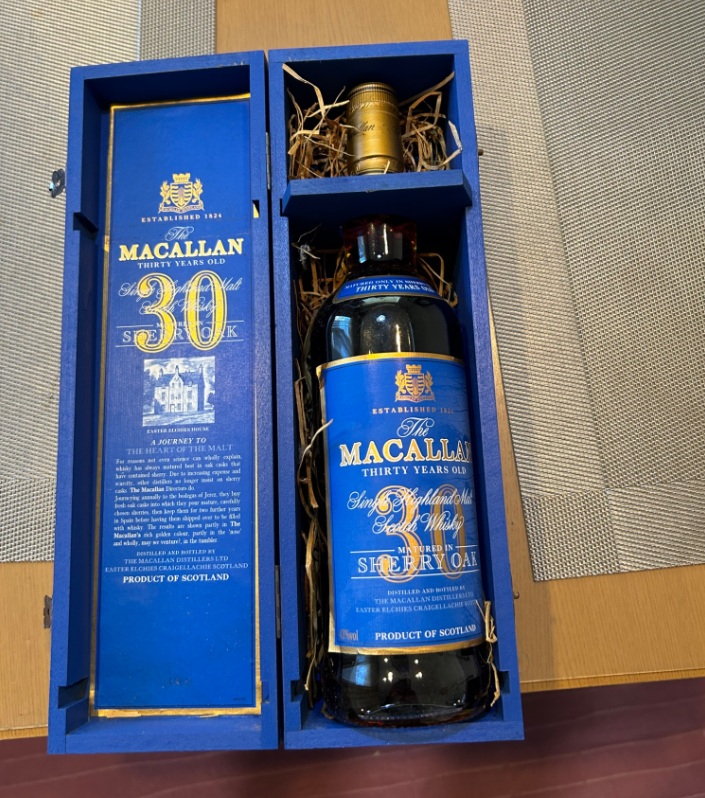 マッカラン30年の旧ボトルのラベル