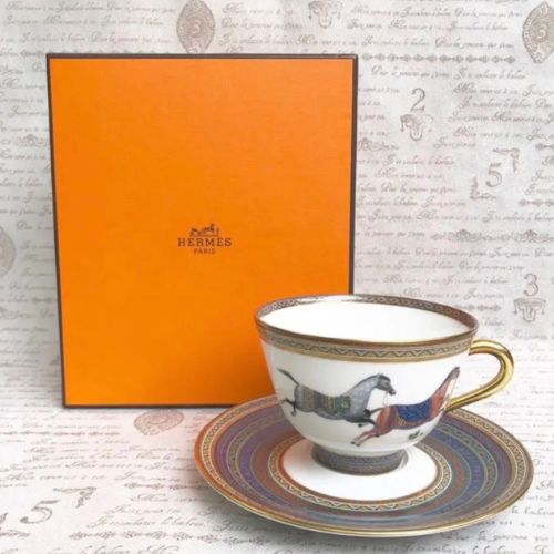 エルメス　シュヴァルドリアン カップソーサー