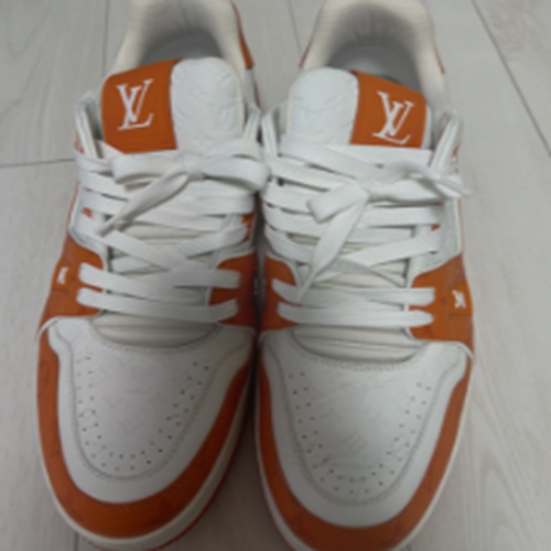 ルイヴィトン スニーカー