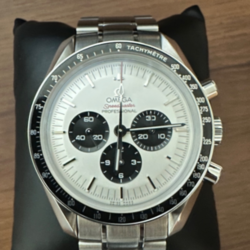 オメガ東京2020スピードマスター