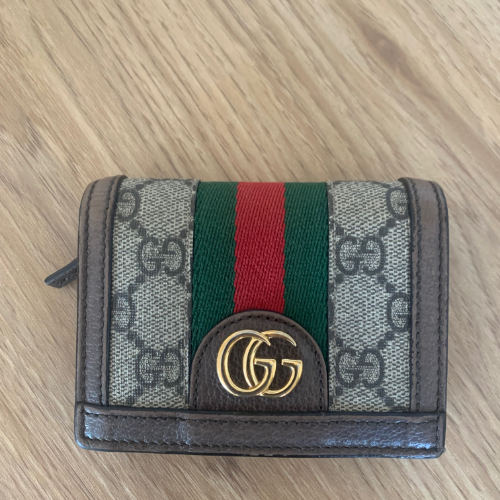 グッチ 財布 16,000円