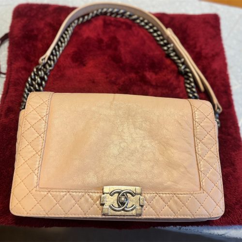 シャネル ボーイシャネル チェーンショルダー ピンクベージュ