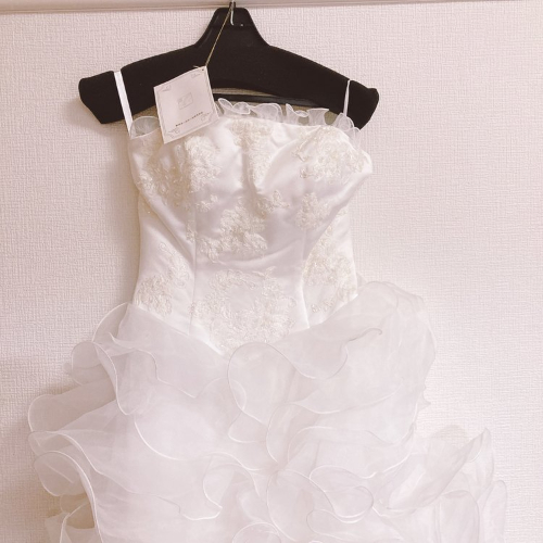 ウェディングドレス