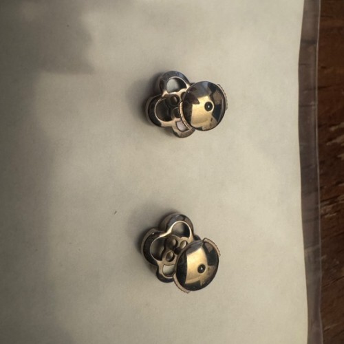 ヴァンクリーフアーペル ピュアアルハンブラ ピアス