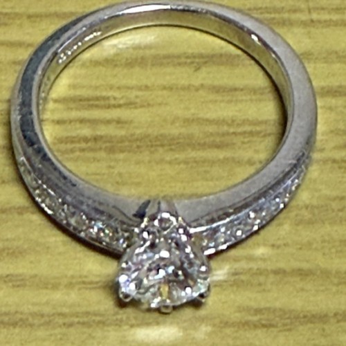 ティファニー 指輪