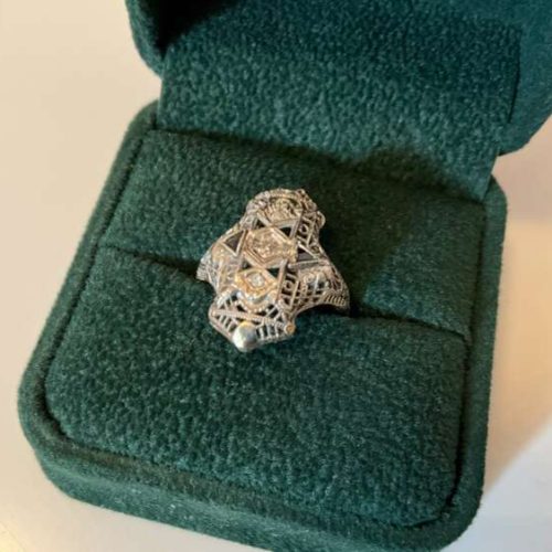 アンティークリング　ブランド及び刻印不明