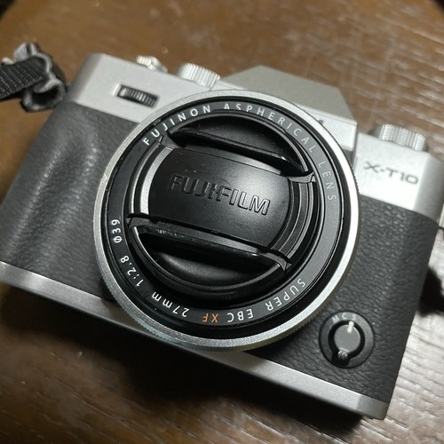 FUJIFILM X−T10