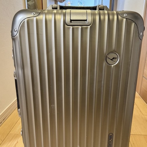 リモワ　ルフトハンザ　機内持ち込み可能32リットル