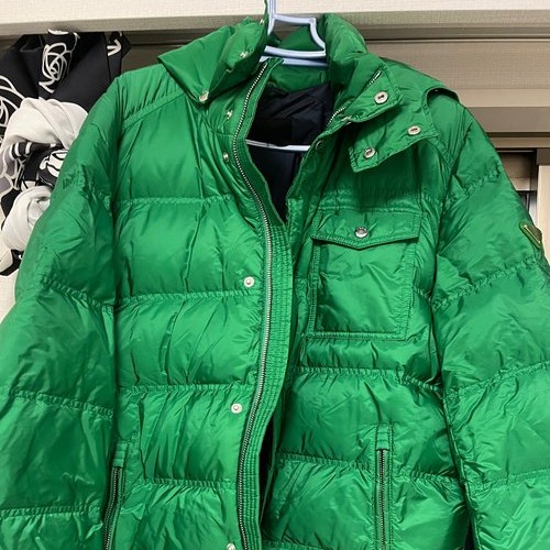 プラダ ダウンジャケット