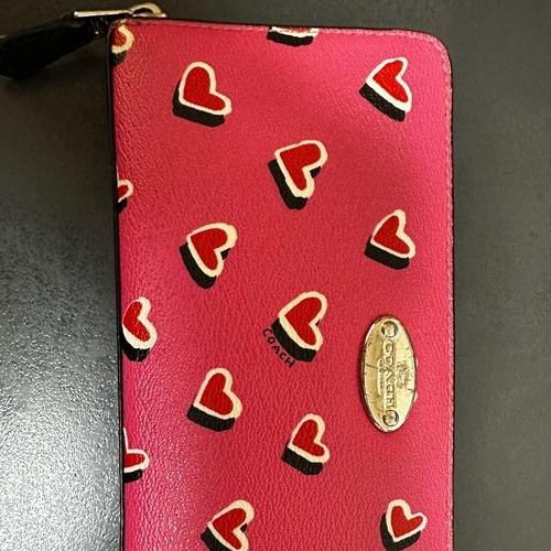 コーチ　アウトレット