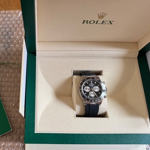 ロレックス デイトナ 126519l