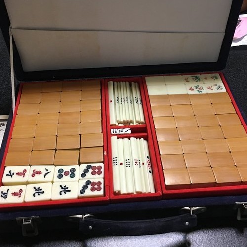 象牙の麻雀牌