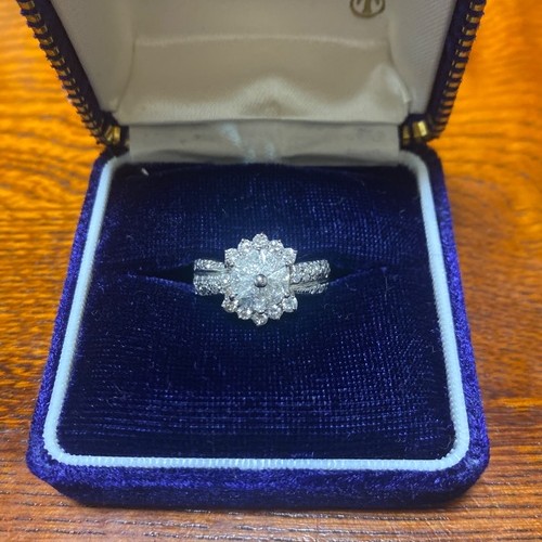 プラチナダイヤモンドリング