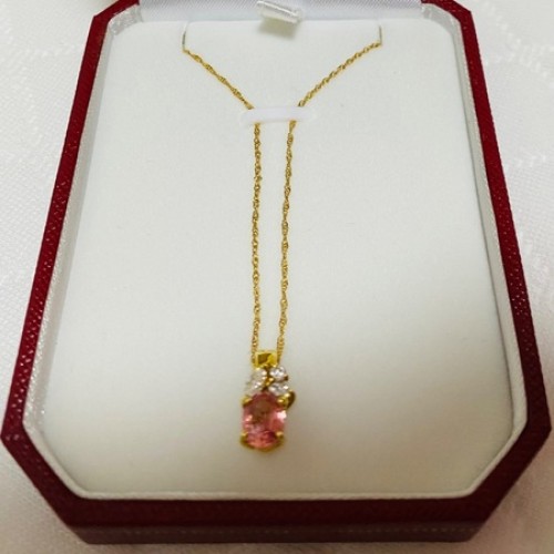 天然サファイア（パパラチャ）