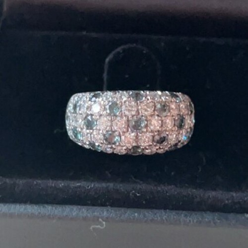 アレキサンドライト