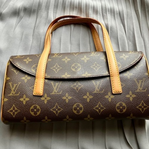 ルイヴィトン モノグラム