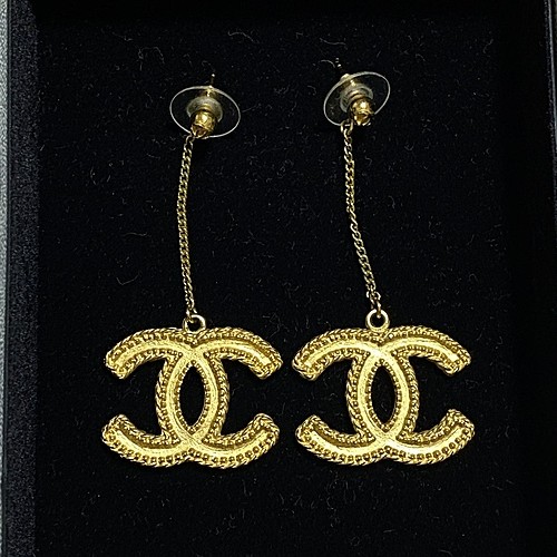 シャネル ココマークピアス